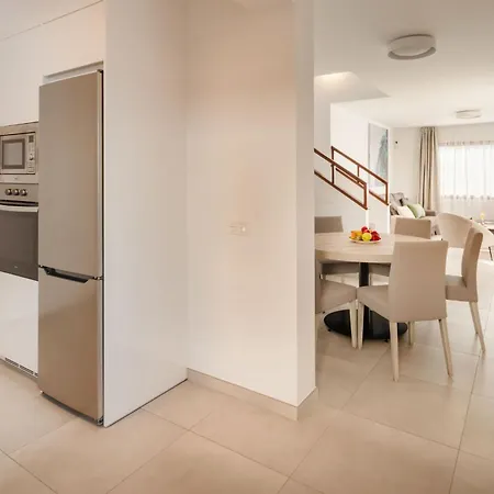 Domus Vulcani Adassa * Πλάγια Μπλάνκα