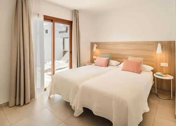 Domus Vulcani Adassa * プラヤ・ブランカ